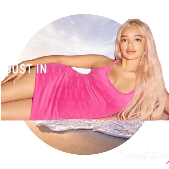 🎉 HOST PICK 🎉👍 SKIMS Logo Velour Slip Dress XL in Hot Pink- Rare, SOLD OUT 👍 - Picture 3 of 12